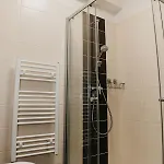 Apartment Ah Radnica Ii *