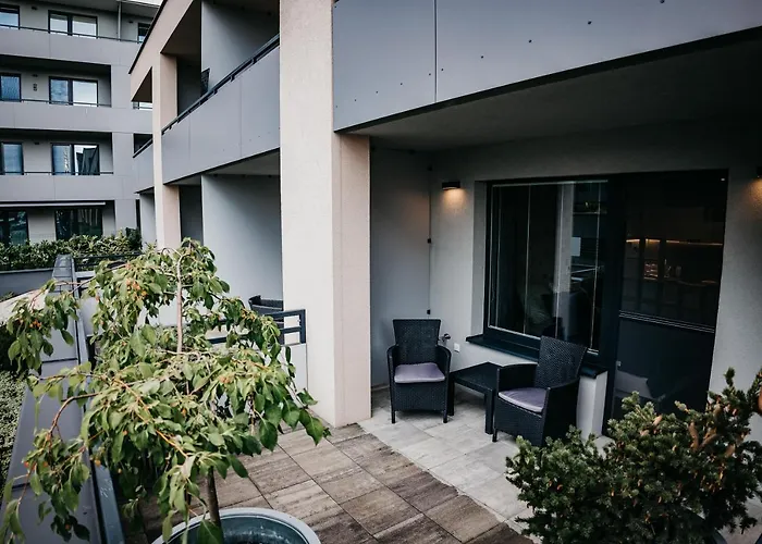 Ah Radnica Ii Free Parking *