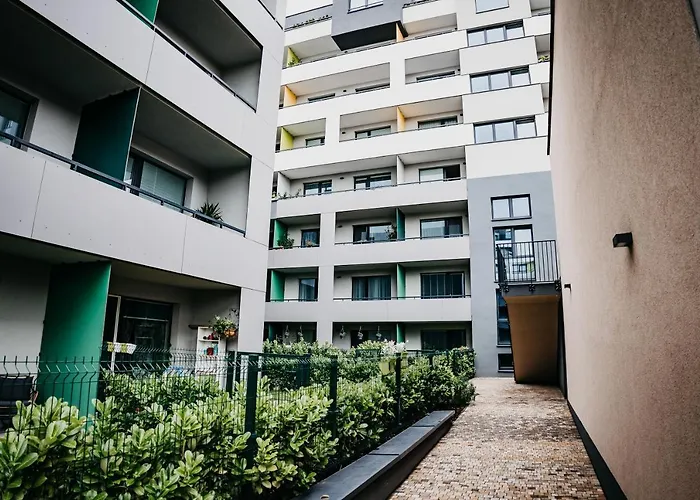 Ah Radnica Ii Free Parking *