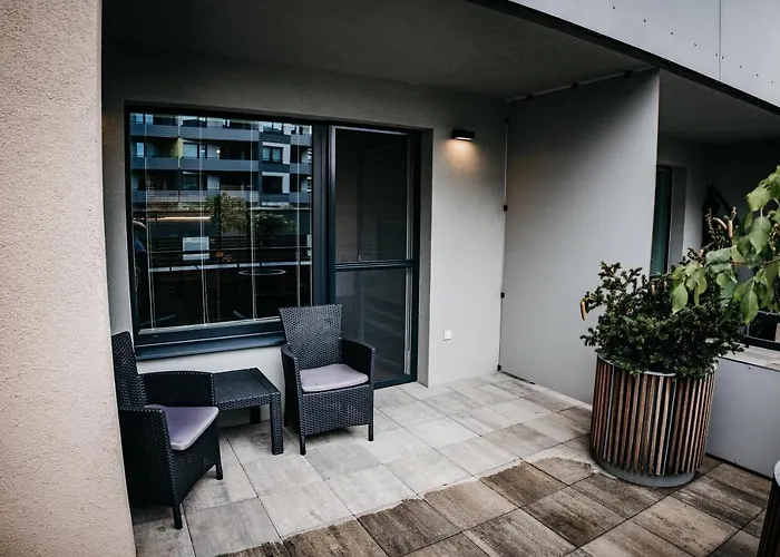 Ah Radnica Ii Free Parking *